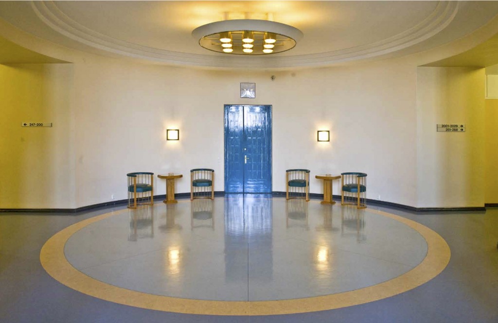 Finnish Royal Waiting Room